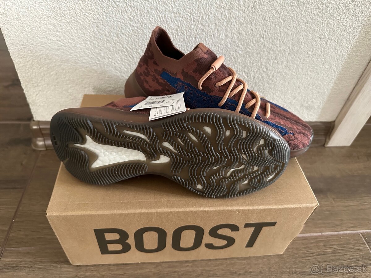 Adidas Yeezy boost 380 azure reflective - 4