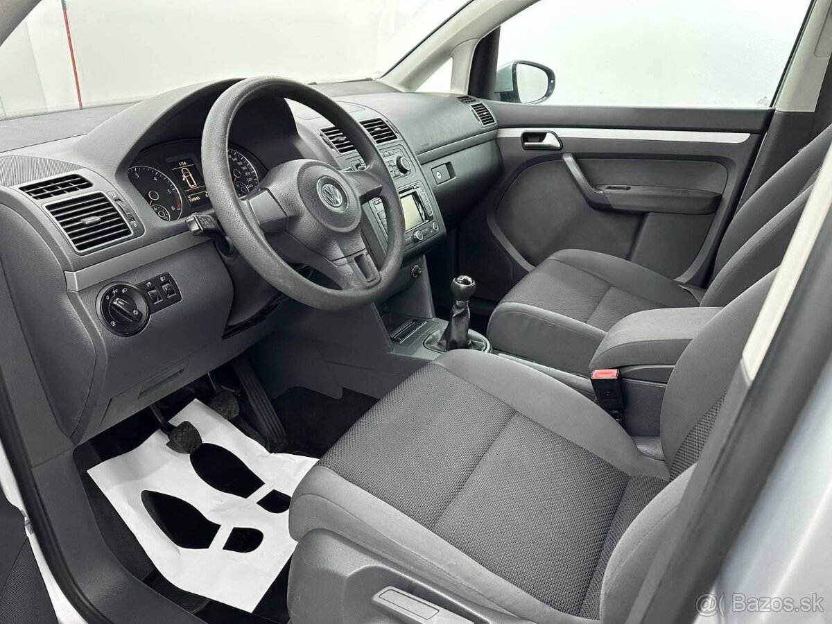 Touran 1,6 TDI Trendline M6 77kW - 4