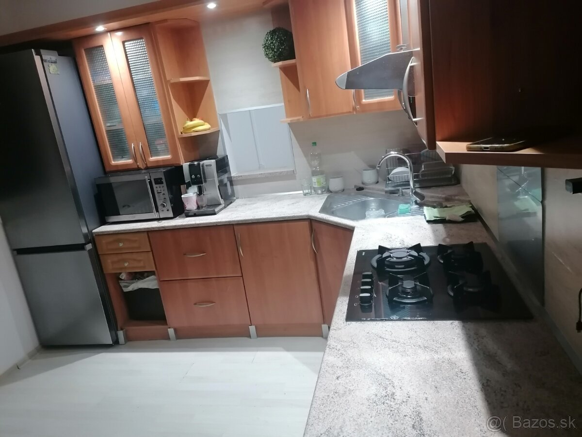 Kuchynska linka s elektronikou - 4