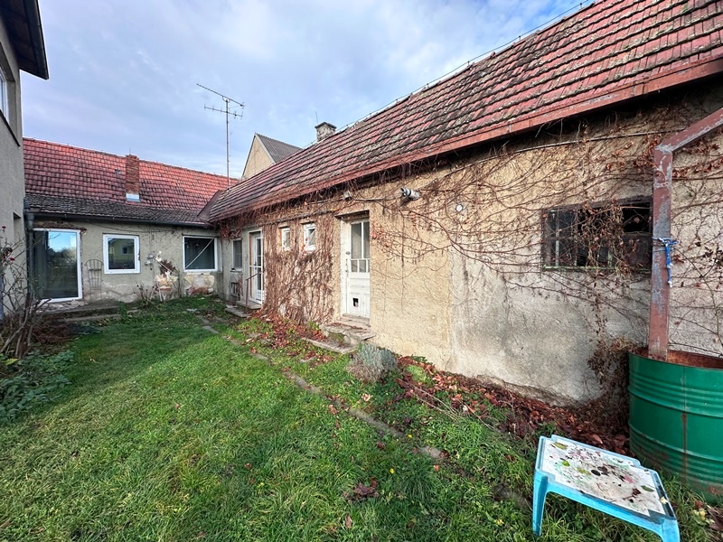 7izb. RD s garážou na 561 m2 pozemku, Kittsee - AT - 4