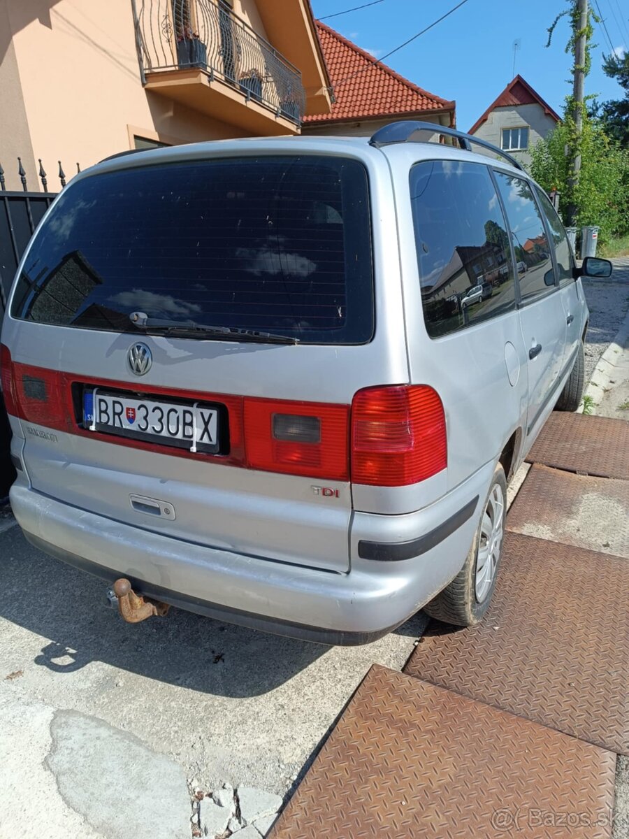 vw sharan 1,9 85 kw rv. 2002 - 4