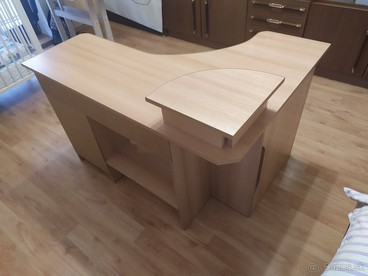 Rohový PC stôl - 4