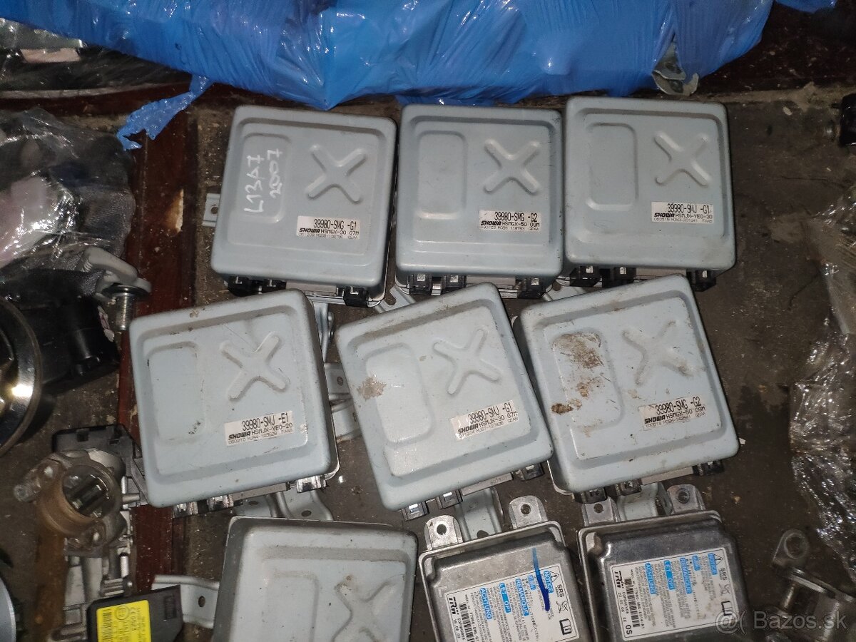 Rozpredam civic 2009 1,8vtec - 4