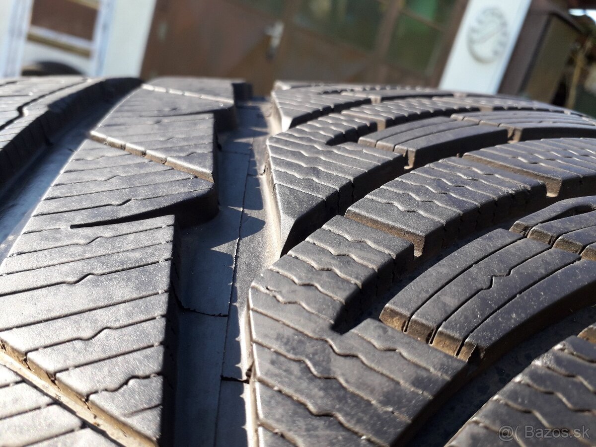275/35 r20 zimne pneumatiky - 4
