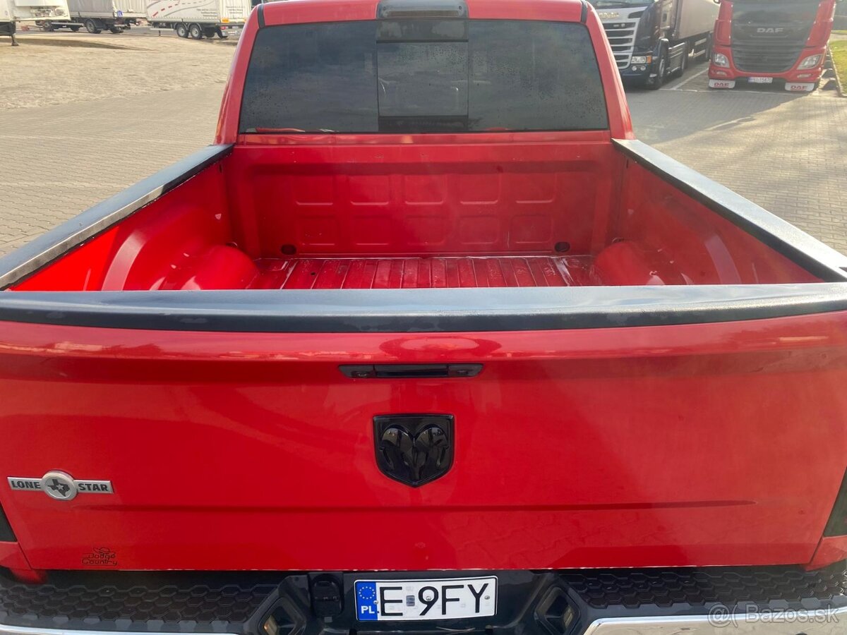 Dodge Ram 5,7 Hemi rok 2013 - 4