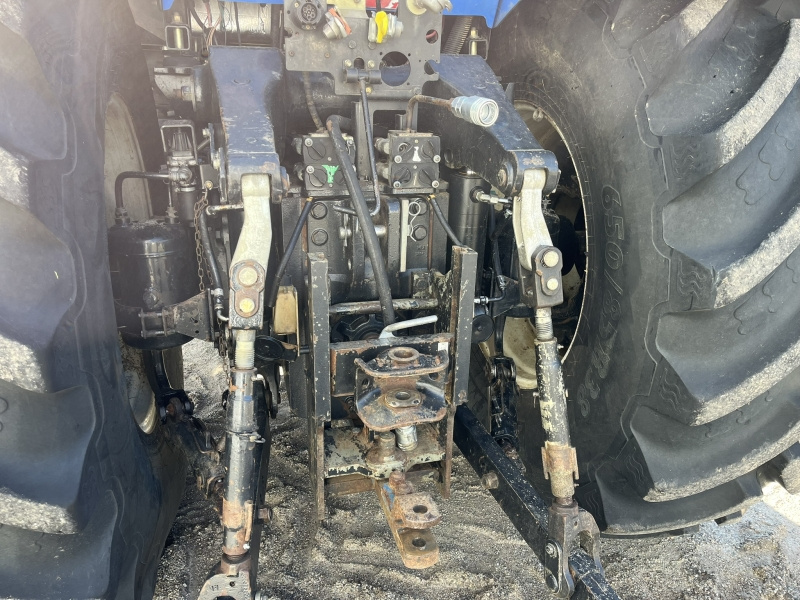 Traktor New Holland T8030 - 4