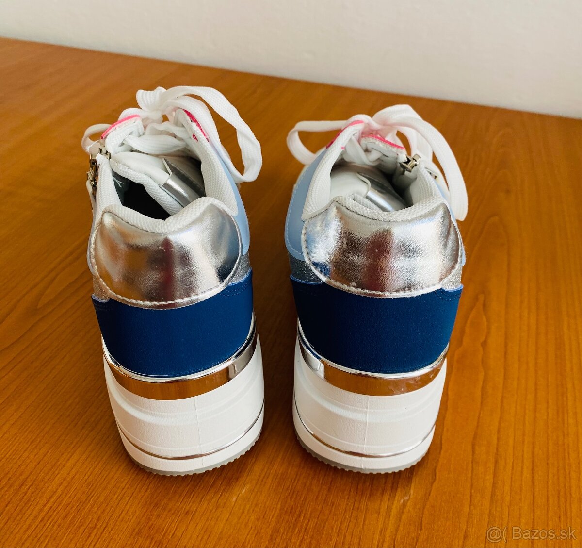 Nove damske tenisky c. 38 - 4