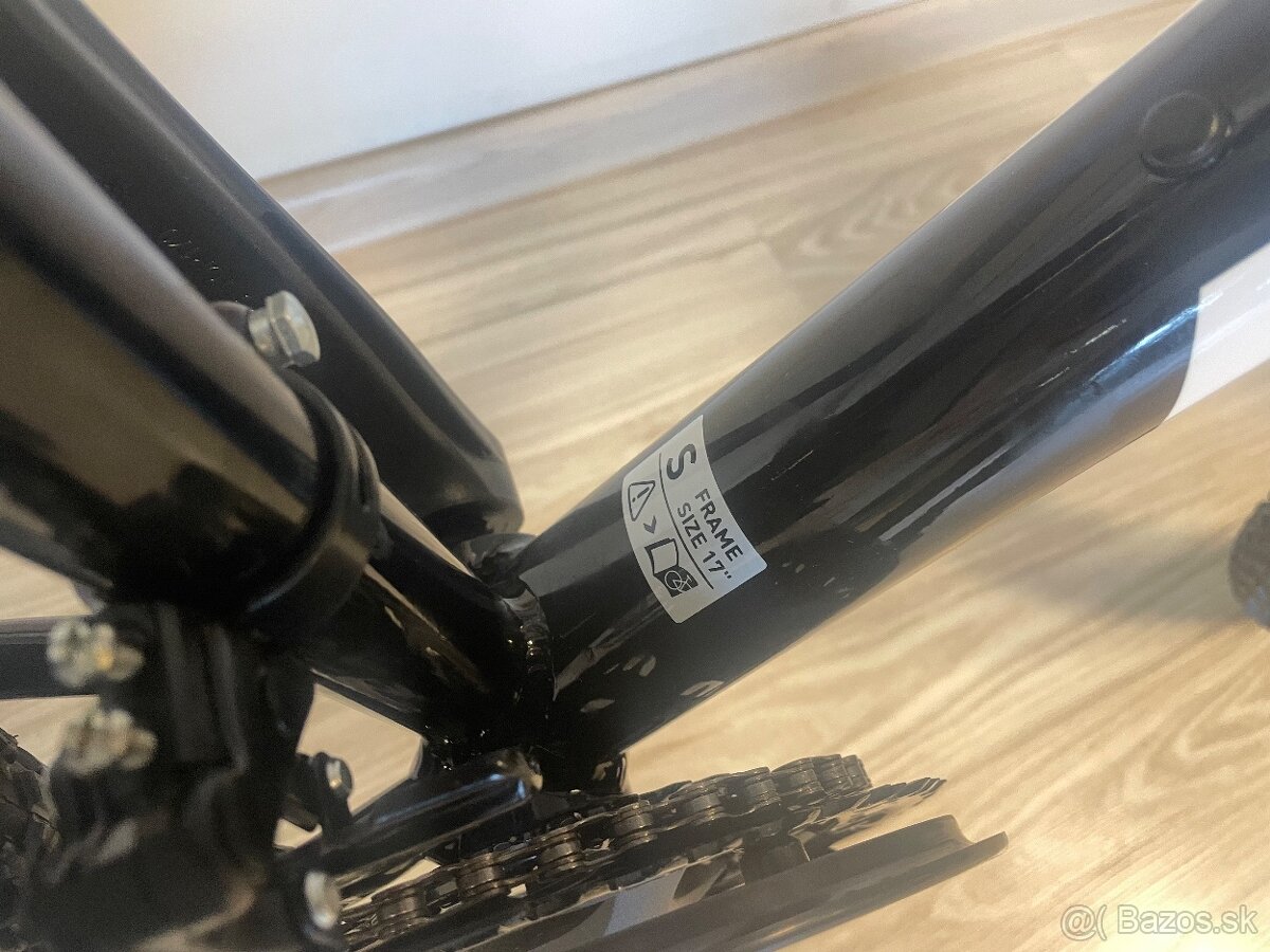 Predám nový nikdy nejazdený juniorský bicykel Kross Hexagon - 4