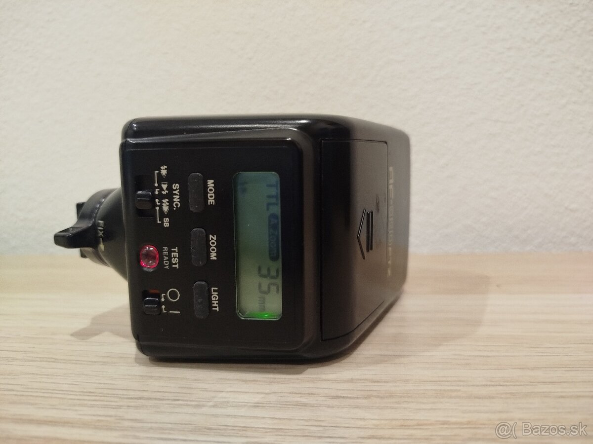 Blesk - PENTAX AF-330FTZ - 4