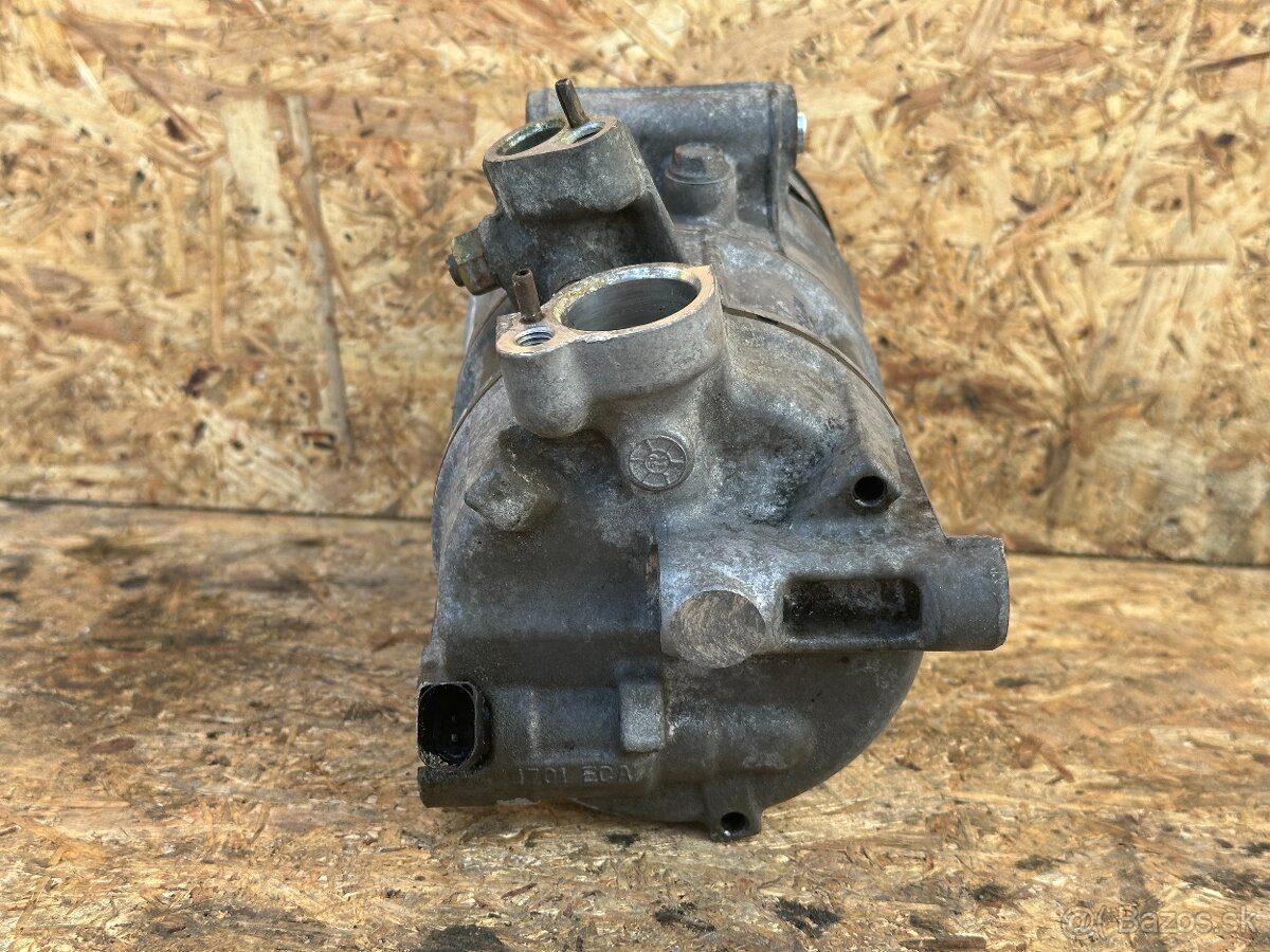 Klimakompresor 5N0 820 803 C 2.0TDI CR - 4