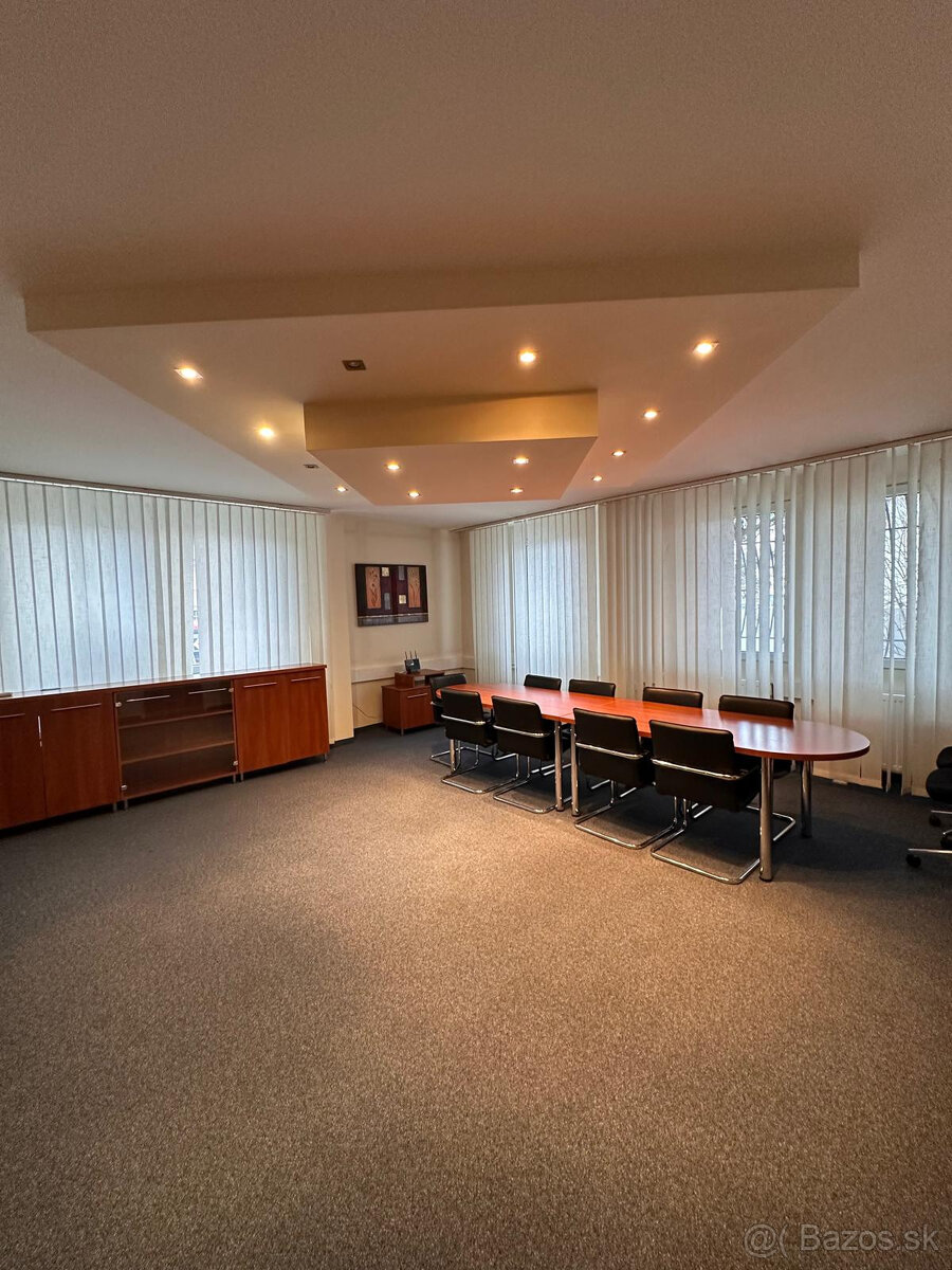 Polyfunkčná budova Petržalka - 4