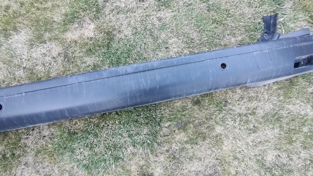 Proace Traveller Jumpy Vivaro Sprinter - Zadny roh naraznik - 4