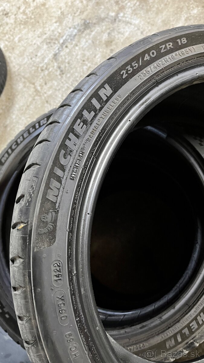☀️Letné 235/40 r18 Michelin - 4
