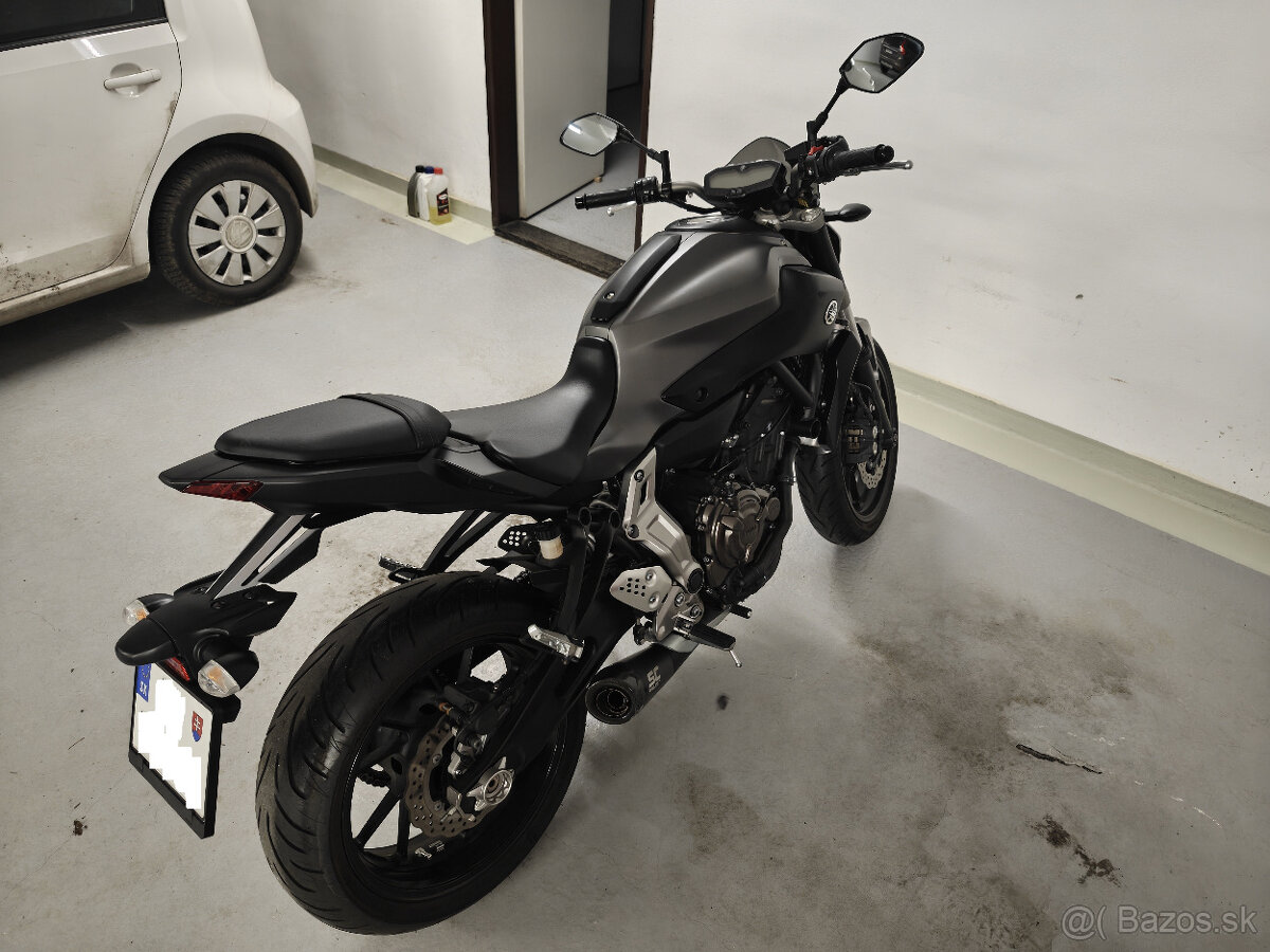 Yamaha MT07 2016 - 4