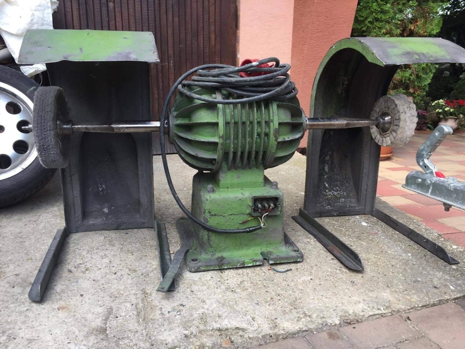 Leštička púlirka brúska dvojkotúčová. - 4