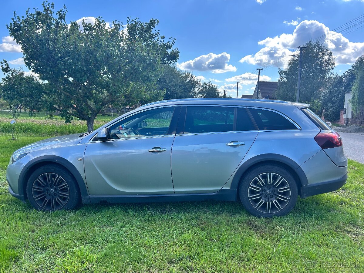 Opel Insignia Country Tourer BiTurbo 4x4 - 4