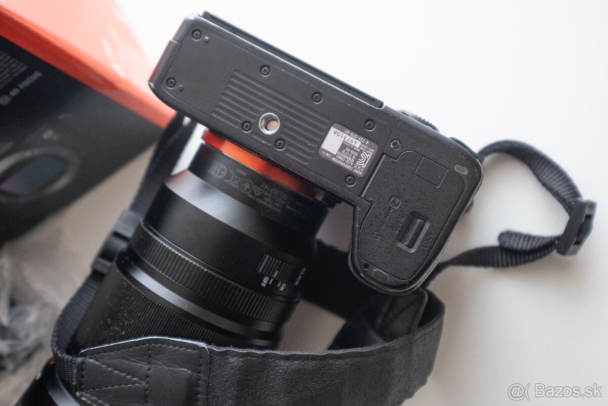 Fotoaparát Sony Alpha A7R III 42,4 Mpx len TELO - 4