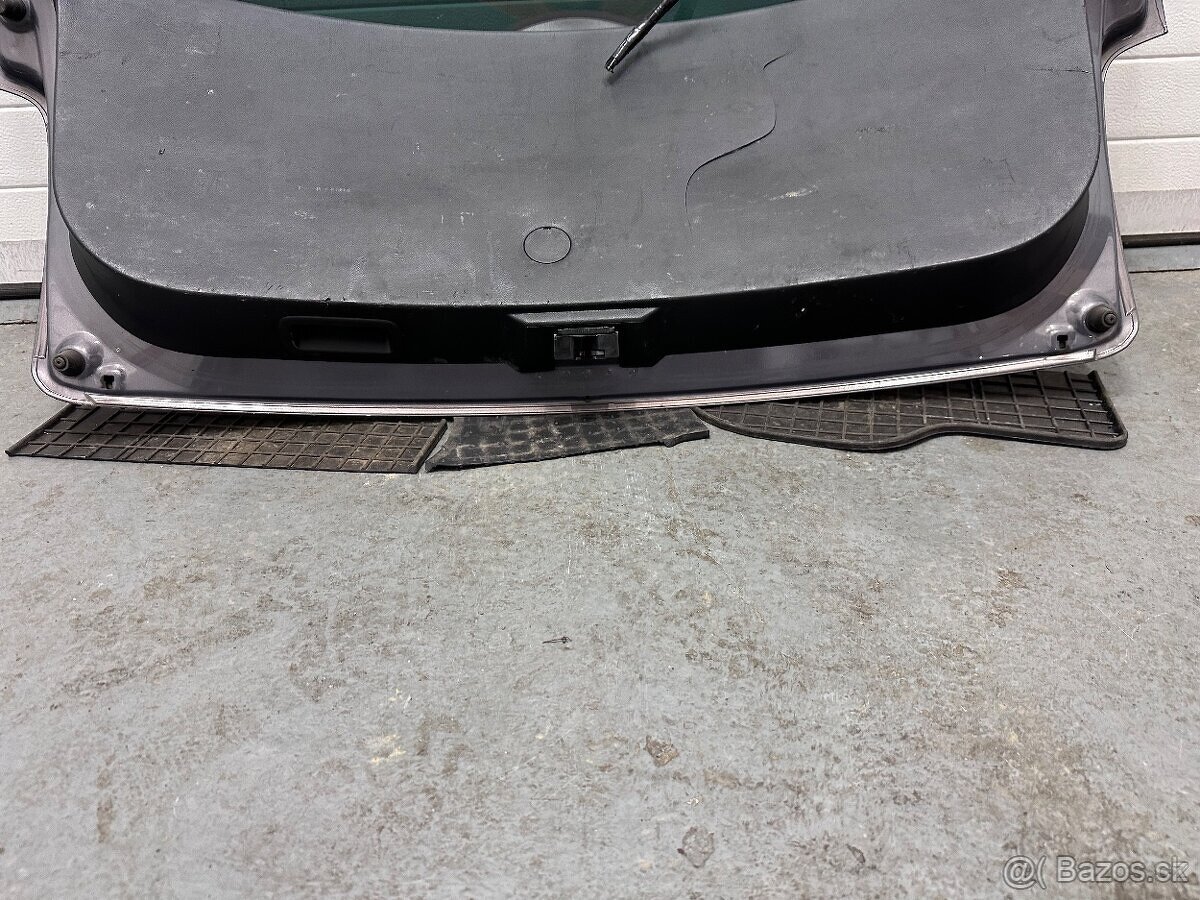 Mazda CX7 5.dveře víko kufru - 4