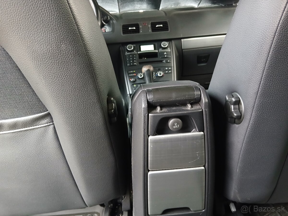 Volvo XC90 - 4