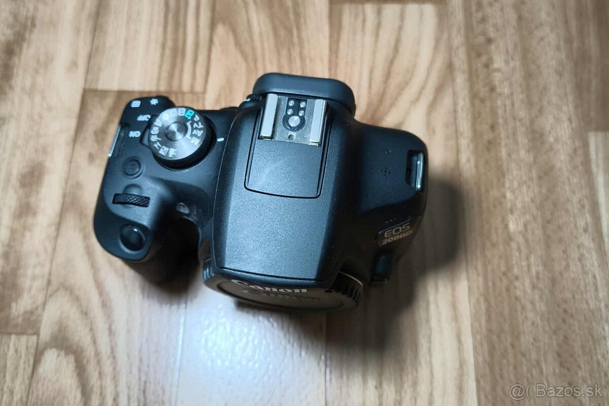 Canon EOS 2000D | Dva objektívy | Taška + príslušenstvo - 4