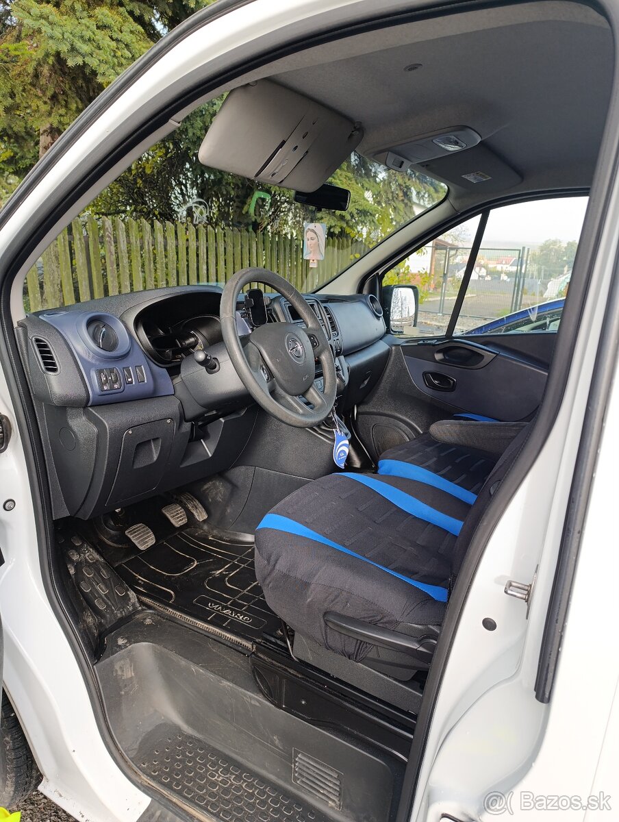 Opel Vivaro - 4