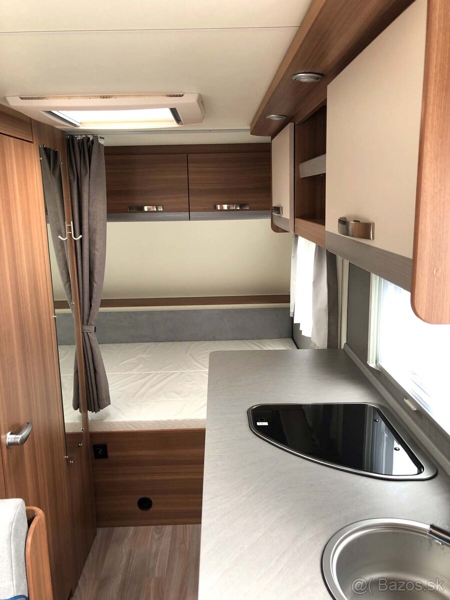 WEINSBERG CaraOne 420 QD plna vybava - 4