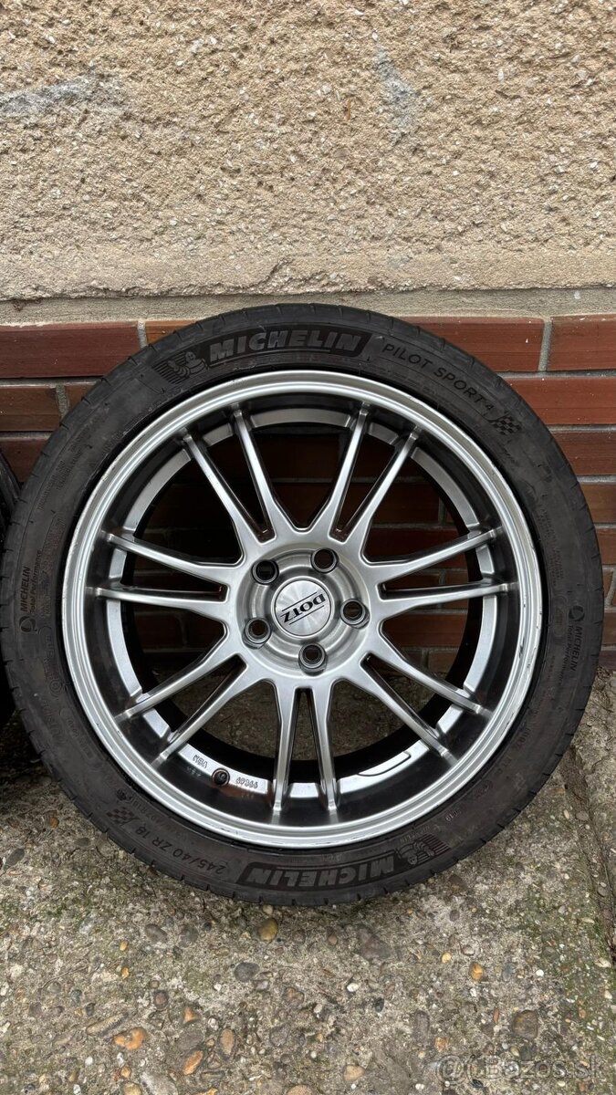 Elektrony Dotz 5x112 245/40 r18 - 4