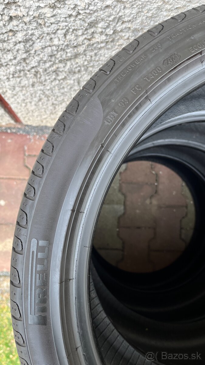 Letné 235/40 r19 Pirelli - 4