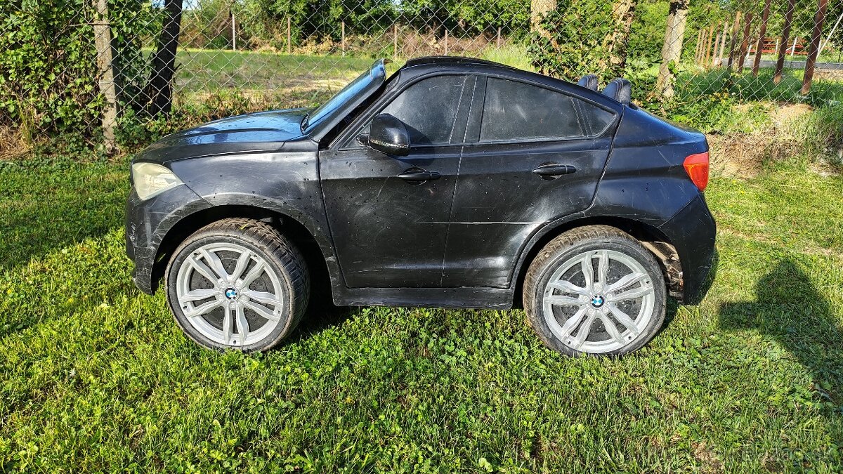 Elektrické autíčko BMW - 4