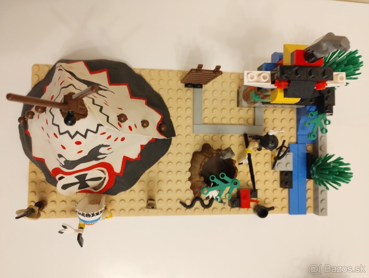 LEGO Western 6746 Chief's Tepee - 4