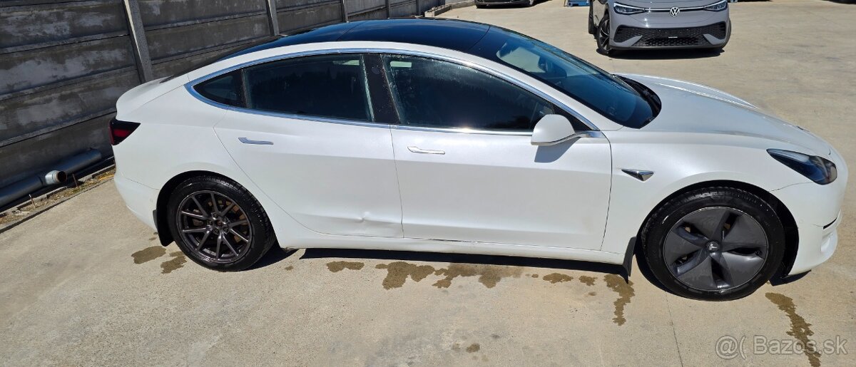 Tesla Model 3 Standard Range Plus RWD SR+ 2019 - 4
