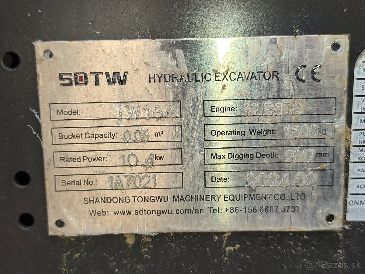 KUBOTA TW16A - 4