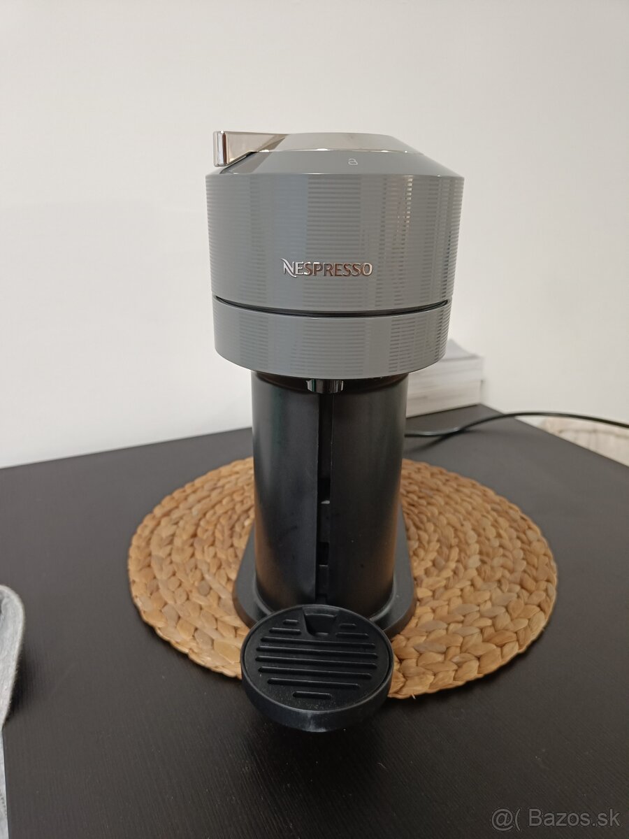 NESPRESSO KRUPS Vertuo Next Deluxe Dark Chrome - 4