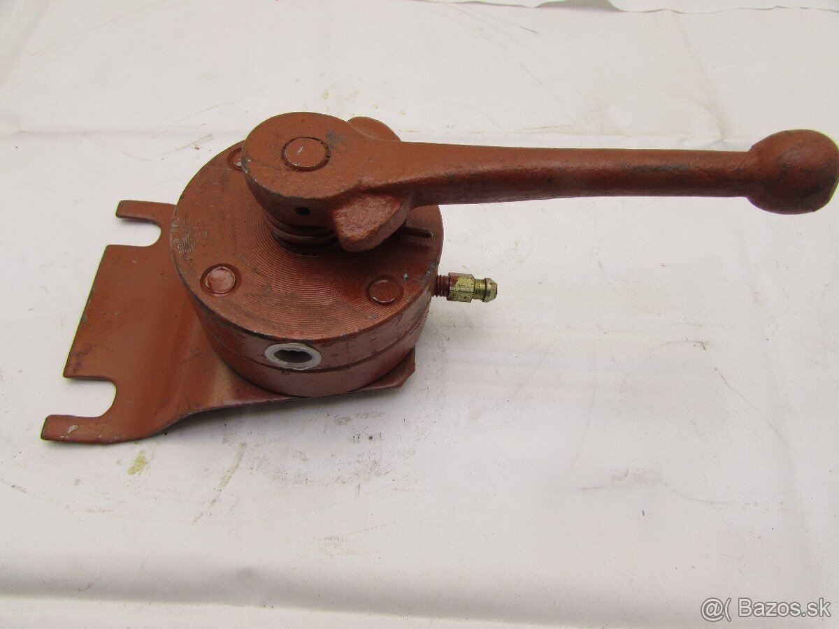 Prepinac hydraulickych brzd Zetor 2011-3011-4011 - 4