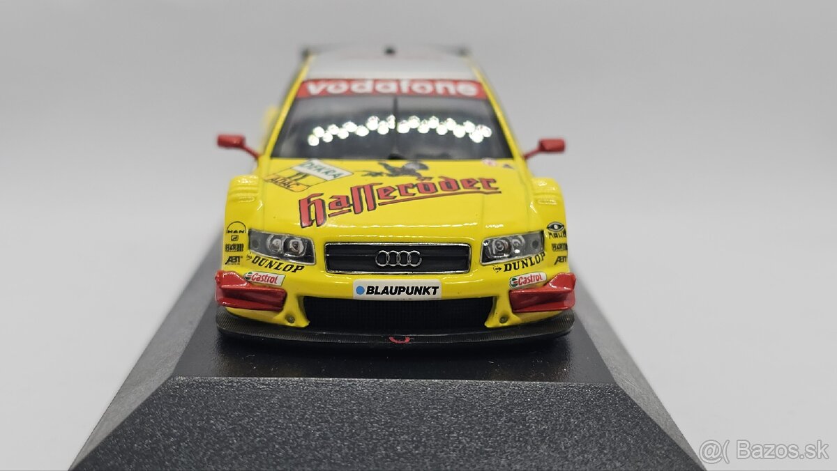 Minichamps 1:43 Audi A4 DTM 2004 - 4