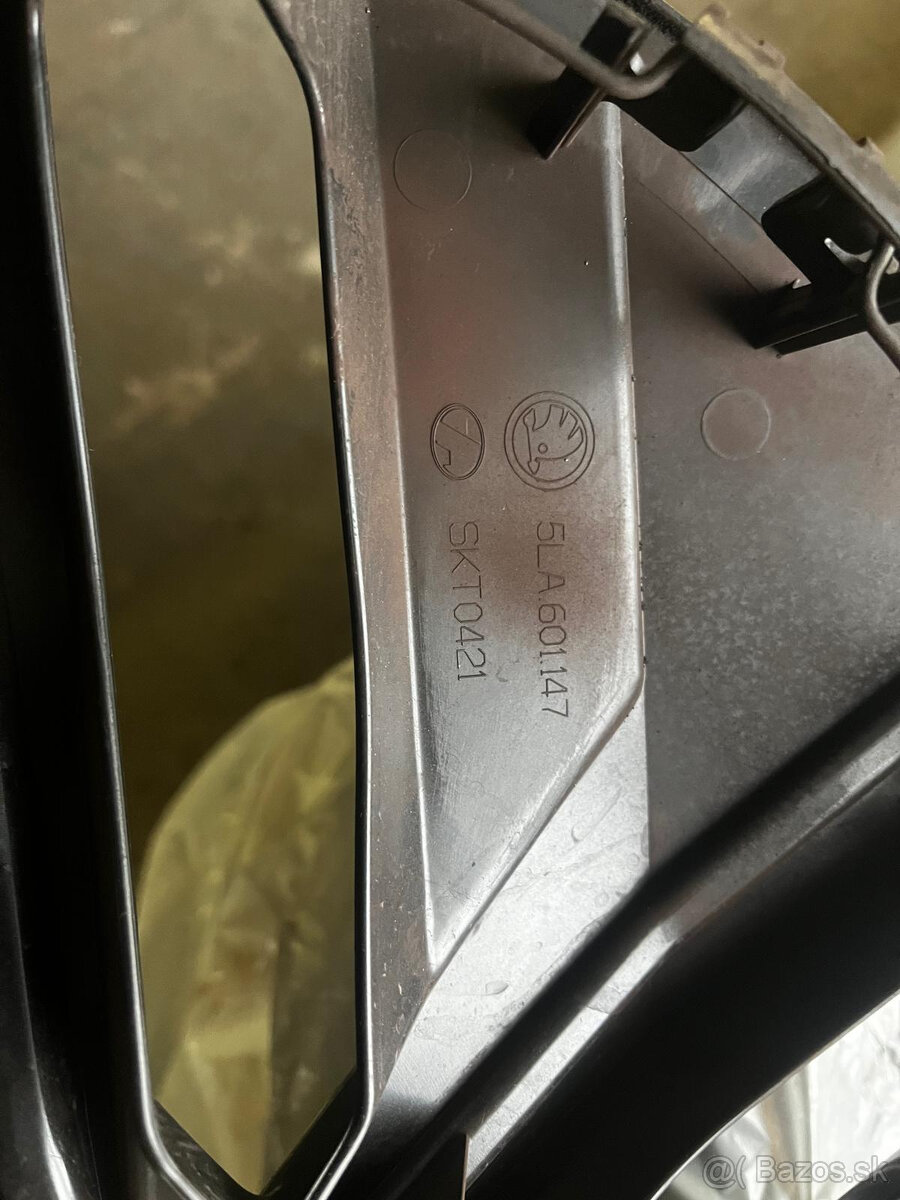 Originalne Puklice VW r18 - 4