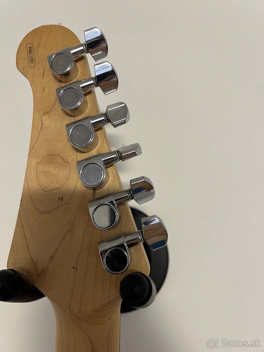 Yamaha Pacifica 112V - 4