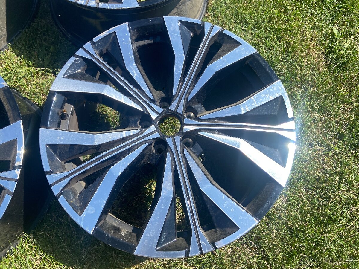 Renault Austral R20 4ks - 4