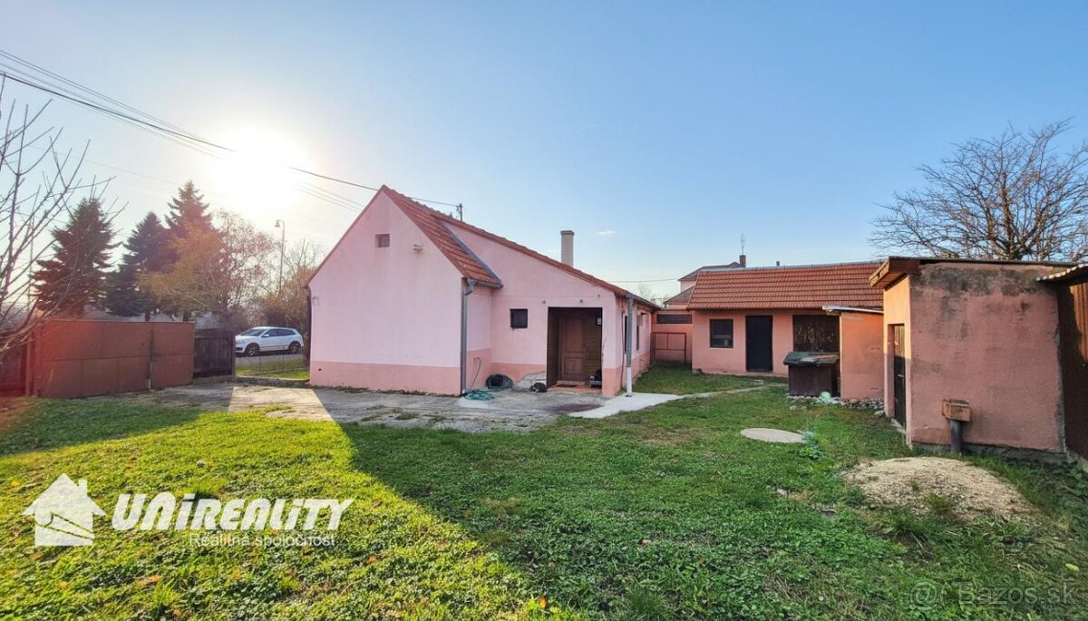 PREDAJ - obec KUCHYŇA - RD 3-izbový / čiastočná rekonštrukci - 4