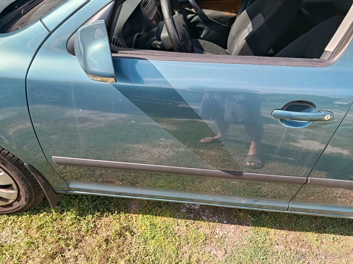 predam na octavia 2 tdi 77kw - 4