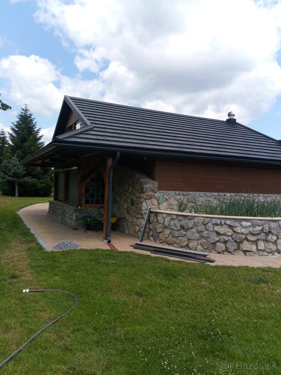 Klampiarske, pokrývačské a tesárske práce. - 4