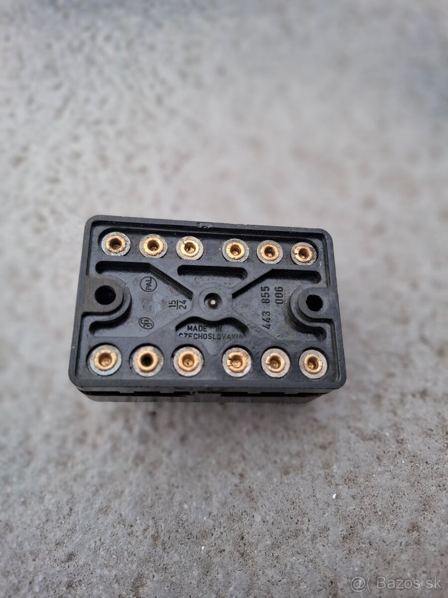 Pojistková skříňka Škoda Tatra - 4