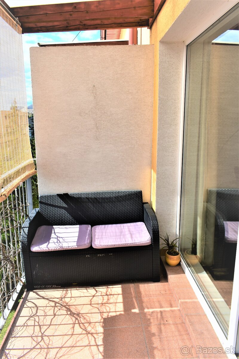 Predám mezonetový 4 izbový byt v centre - 4