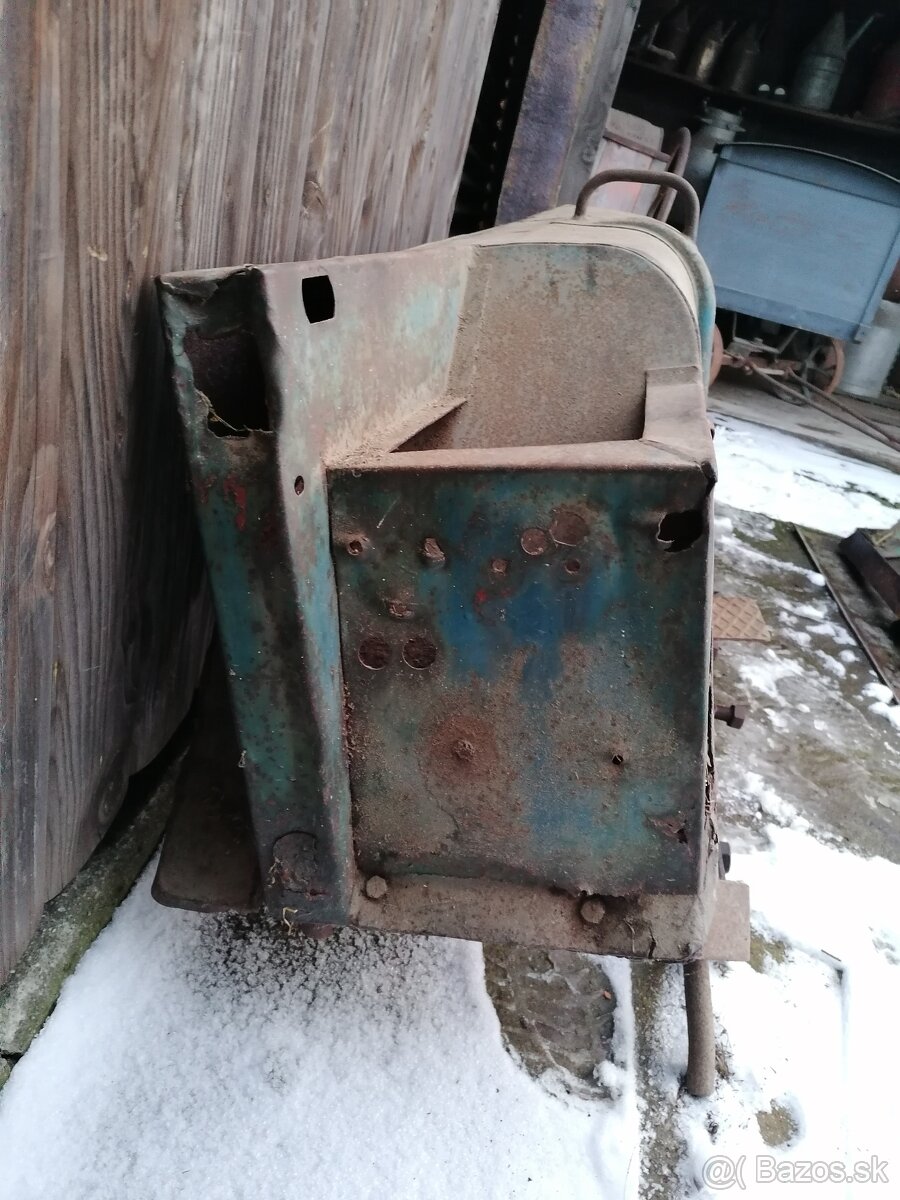 Zetor 25 blatniky - 4