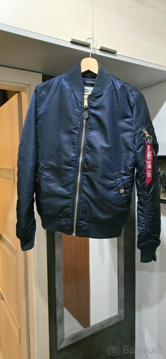 Alpha Industries - 4