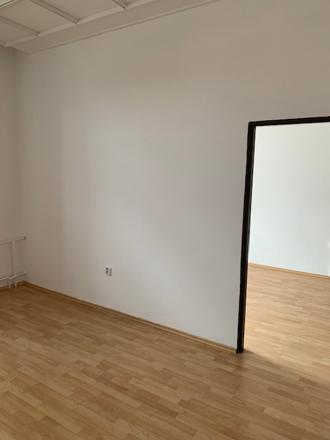 Na prenájom kancelársky priestor 47 m², Nitra centrum - 4