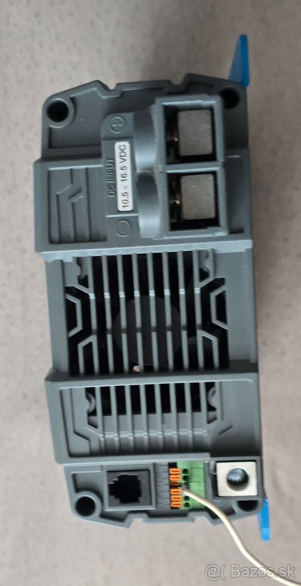 Invertor menič napätia COTEK SP-700 - 4