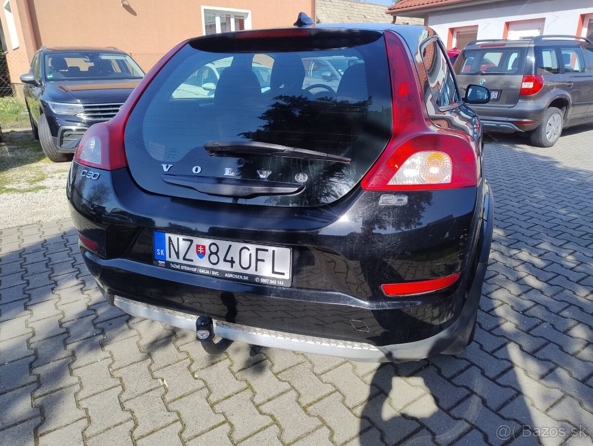 Volvo C30 D2 Kinetic, 84 kW, 6-st. manuál - 4