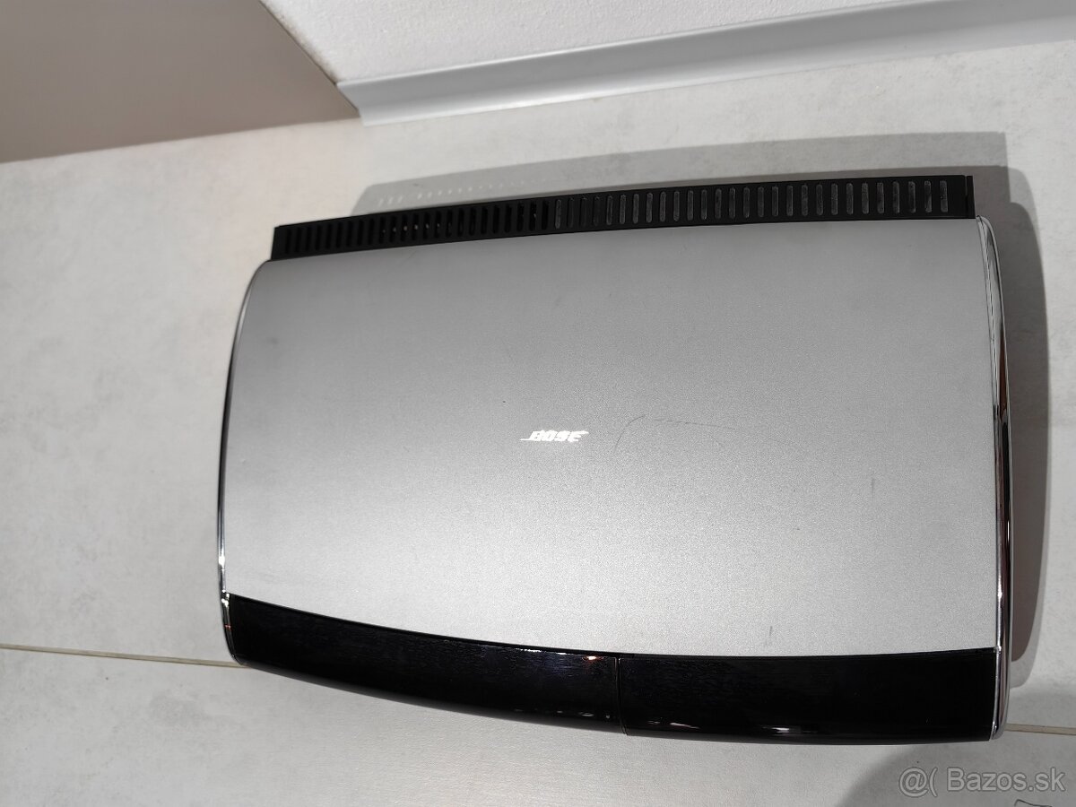 Bose AV18 Media Center - 4