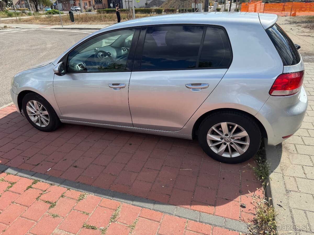 Golf 6 - 4